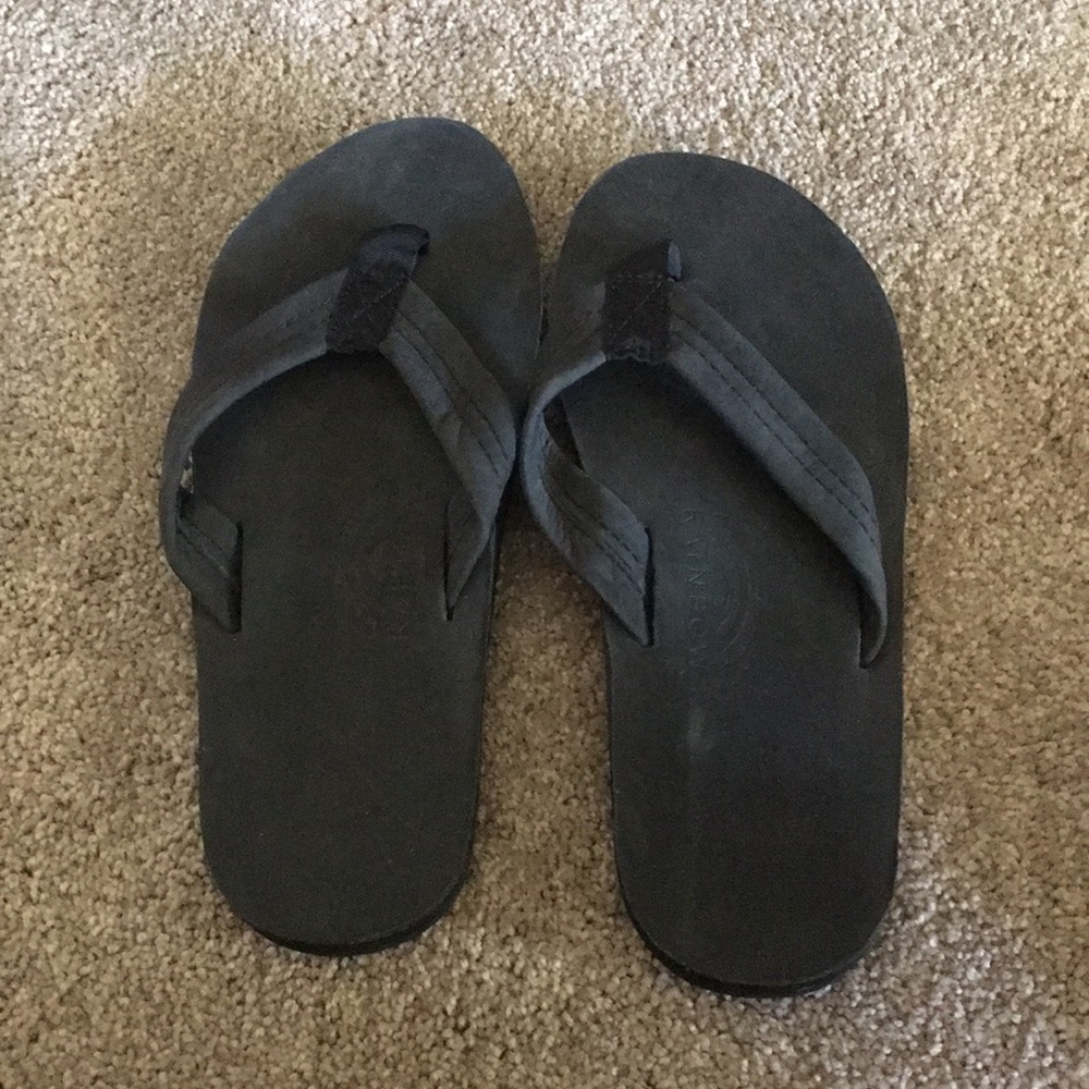 Men’s black rainbows